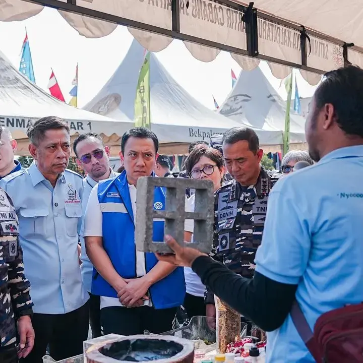 Wamensos Agus Jabo Dukung Penuh Program ‘Aku Cinta Laut’ TNI AL